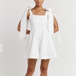 Dissh White Bow-Tie Dress